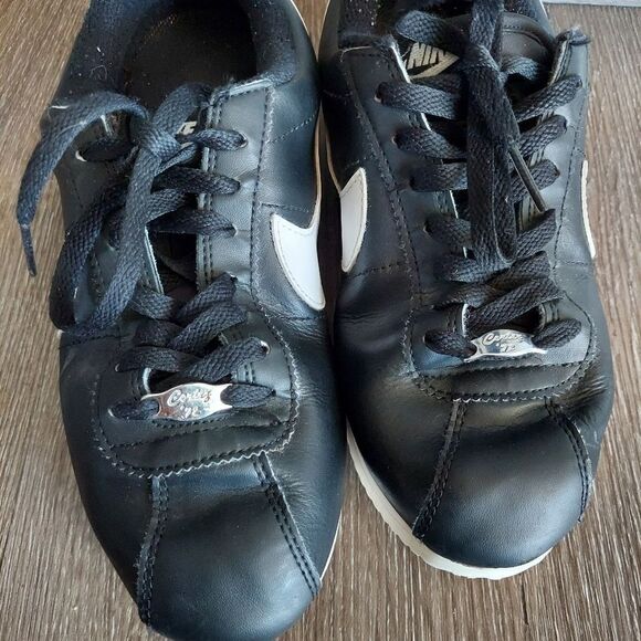 Nike CORTEZ ‘72 Basic BLACK & White LEATHER Sneakers 819719-012 Men\'s Size 7 main image 9